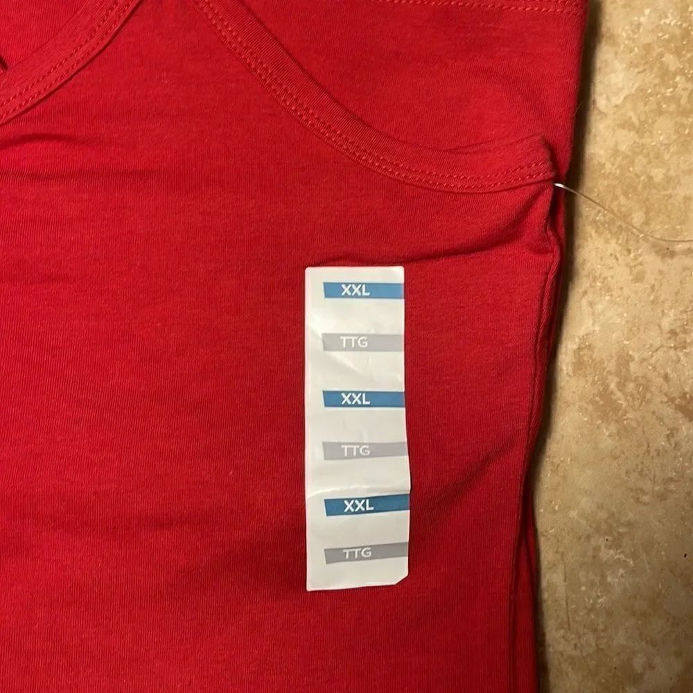 Tank tops - Picture 2 of 2
